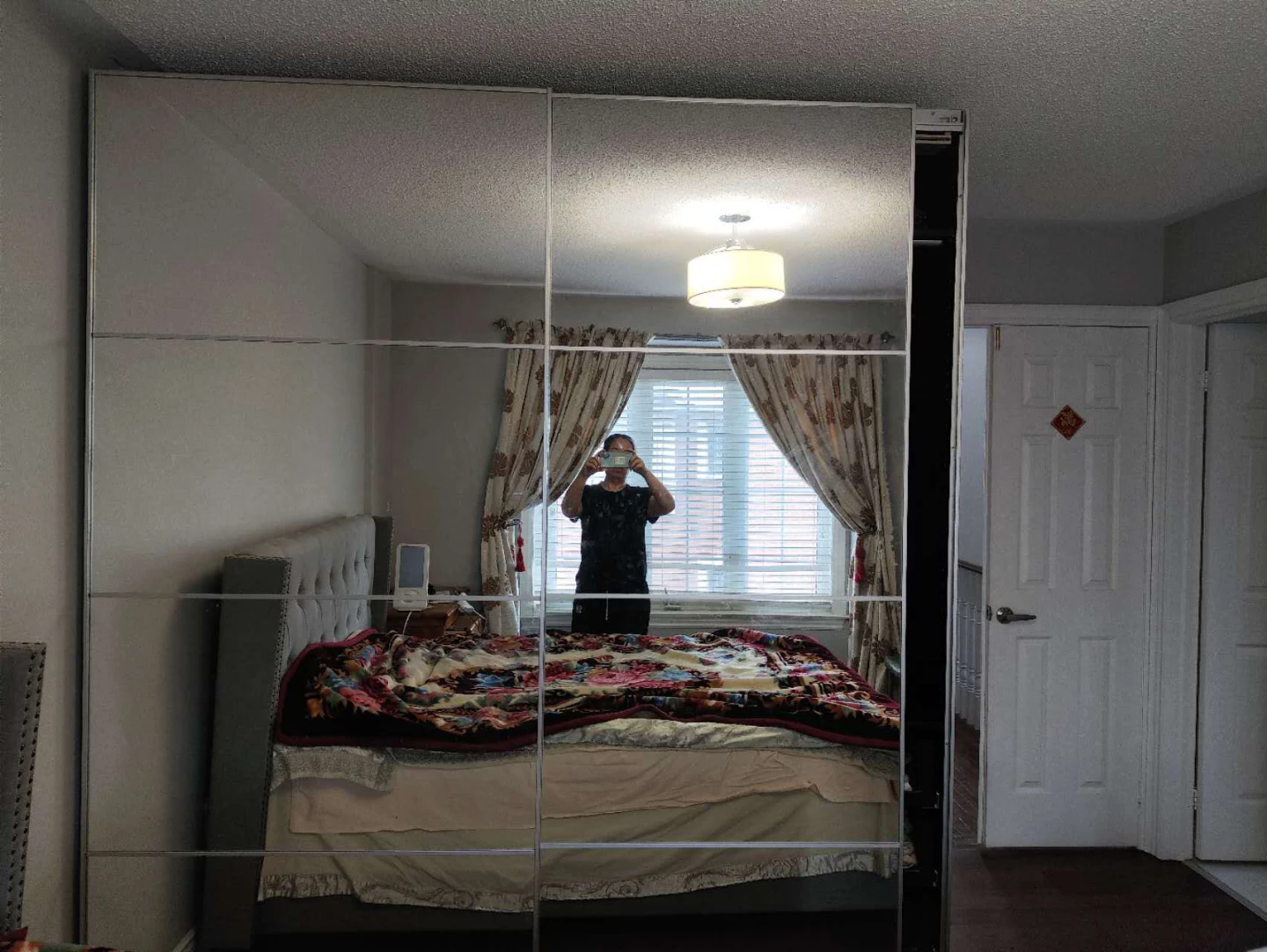 Sliding Mirror Door Wardrobe with Drawers - photo 4