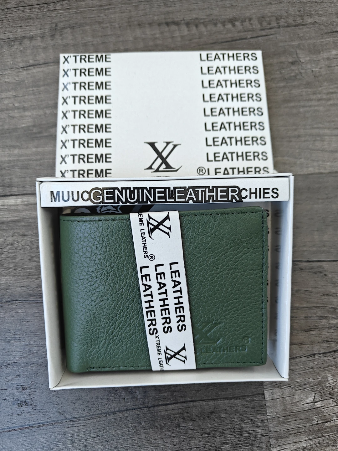 X'TREME LEATHERS Green Genuine Leather Bi-fold Wallet
