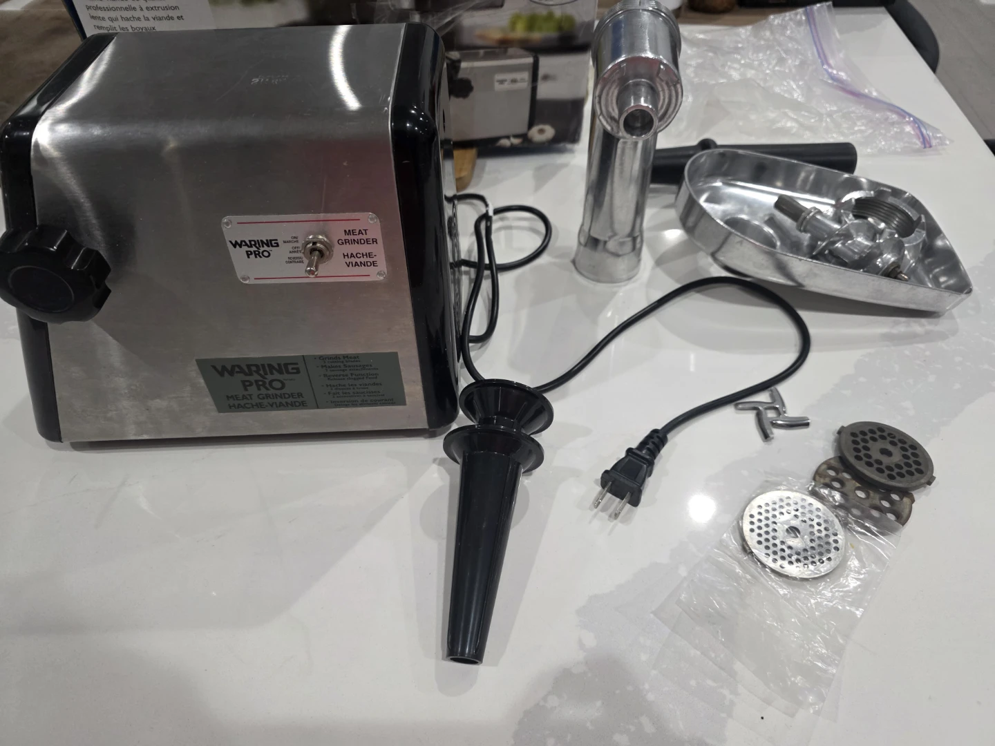 Waring Pro Meat Grinder MG100NC - photo 3