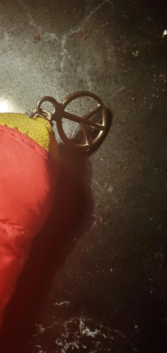 Puffy Pouch with Peace Sign Zipper Pull - photo 2