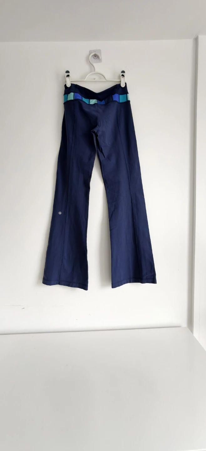 Lululemon Navy Blue Yoga Pants - photo 4