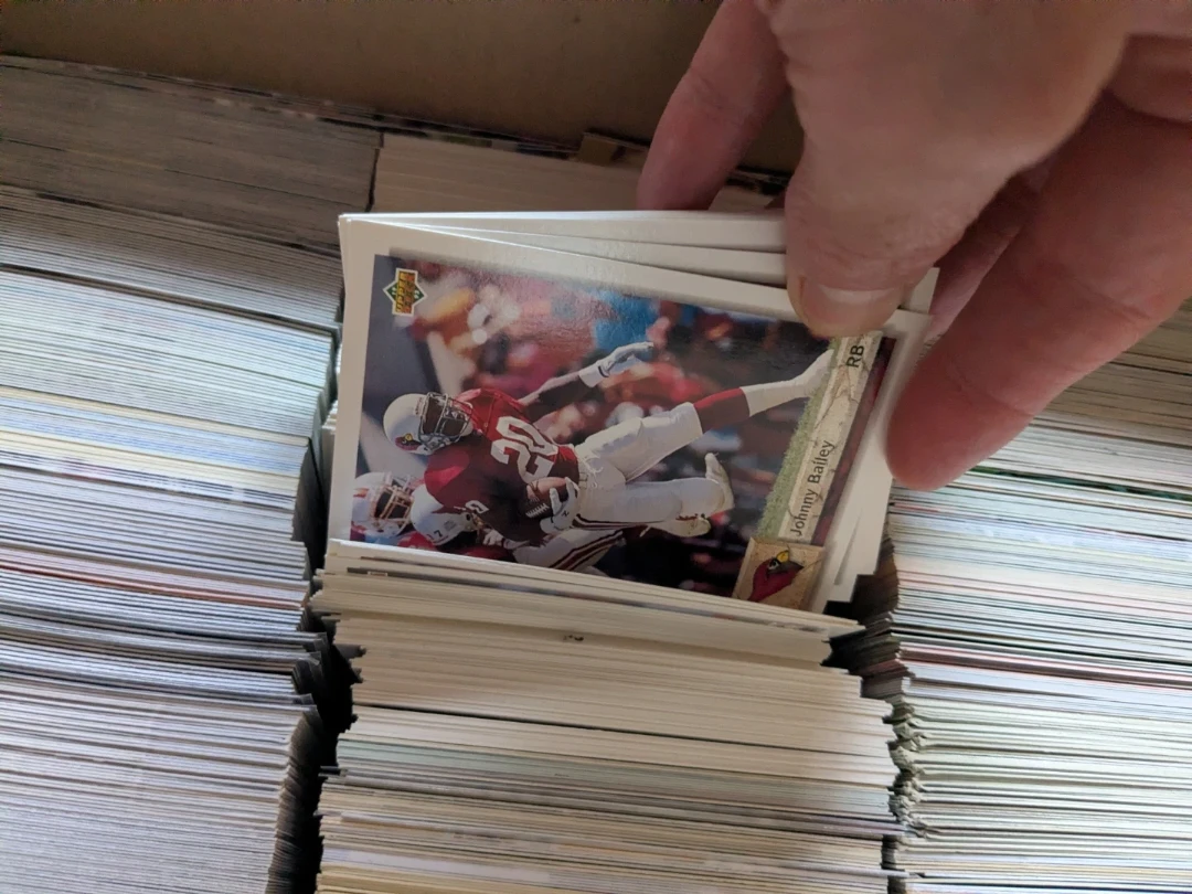 Mixed Collection of Baseball Cards and Football cards - photo 2