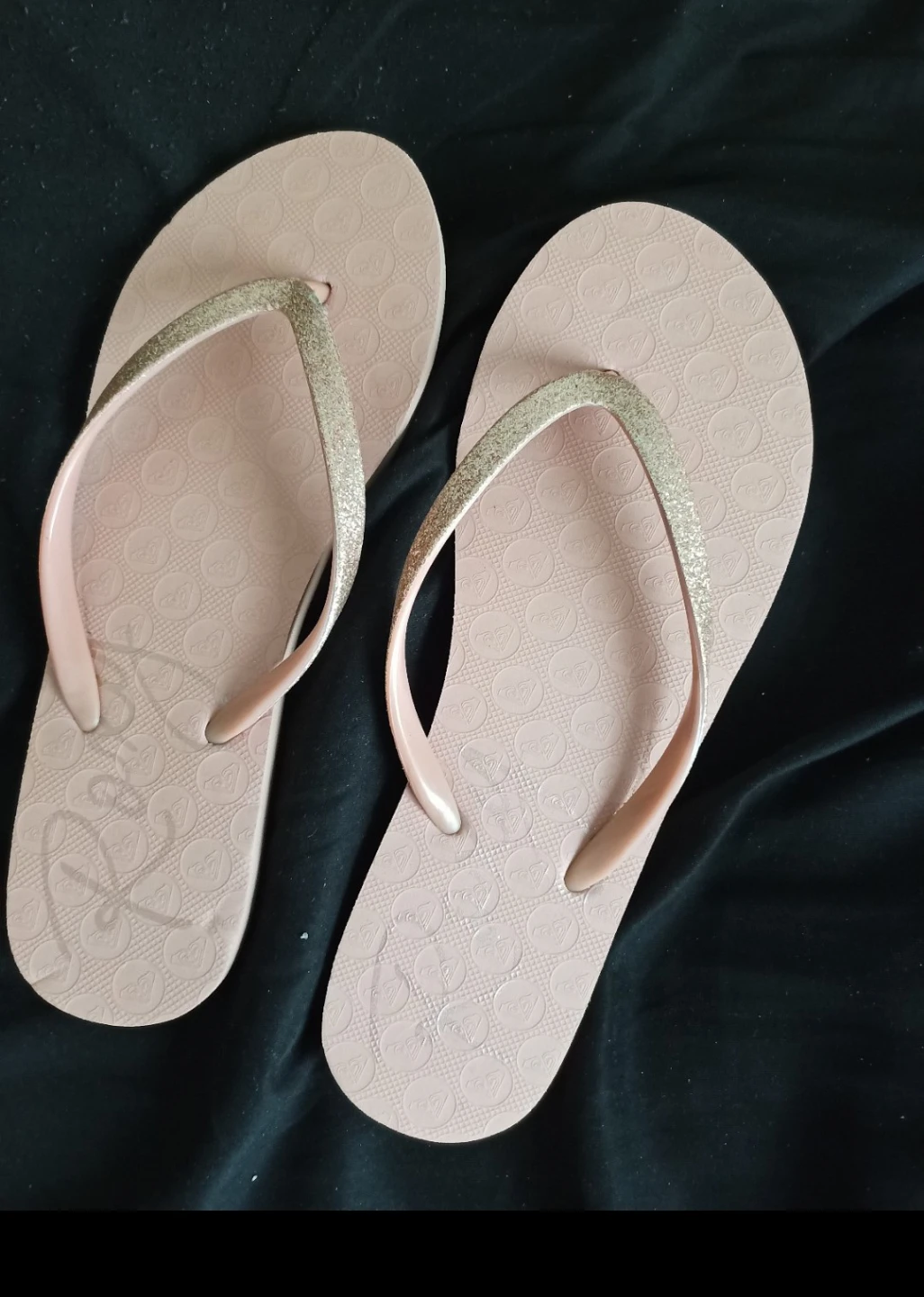 Roxy Pink Glitter Thong Flip Flops - photo 3