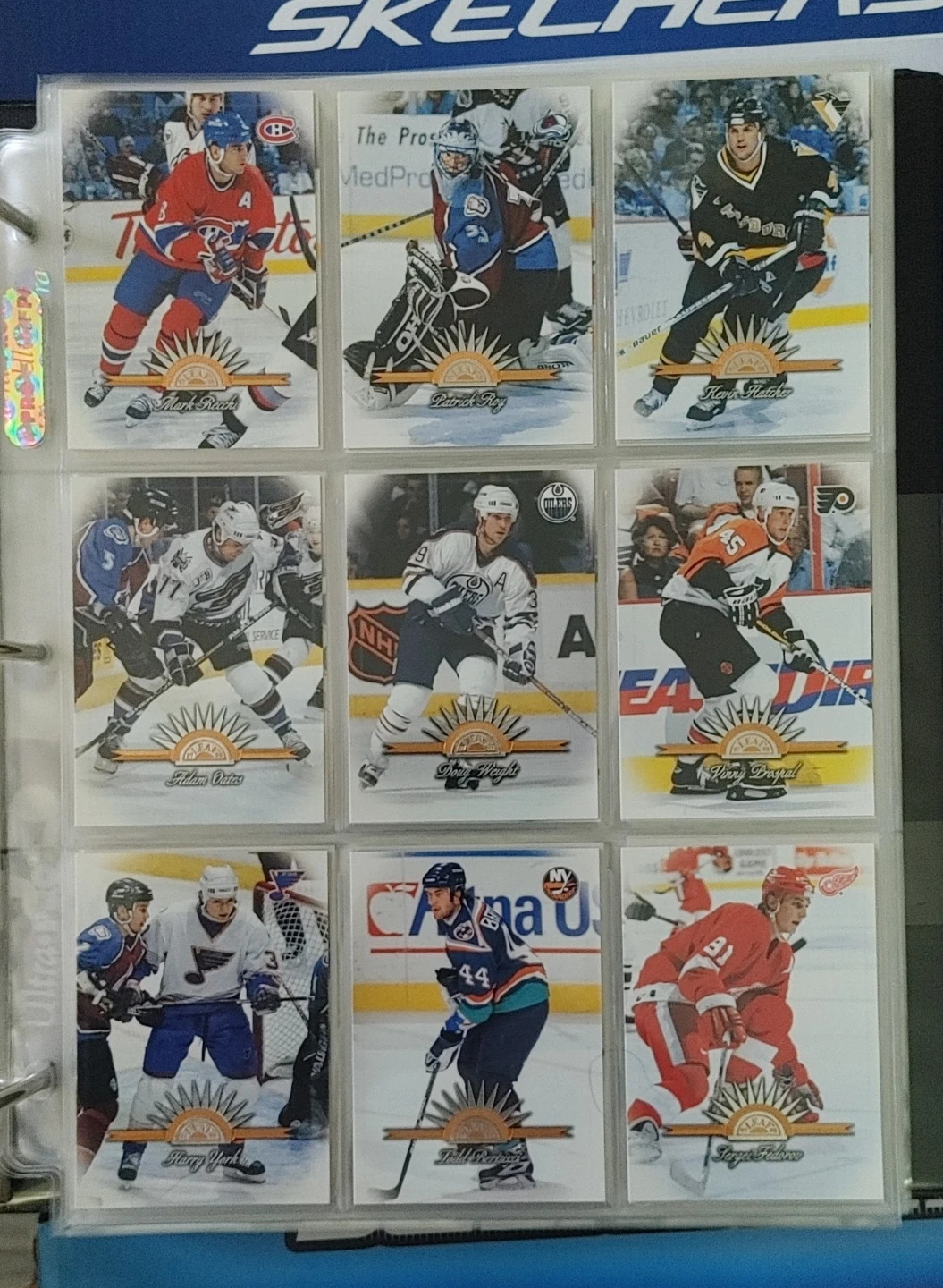 HOCKEY COLLECTIBLES - photo 3