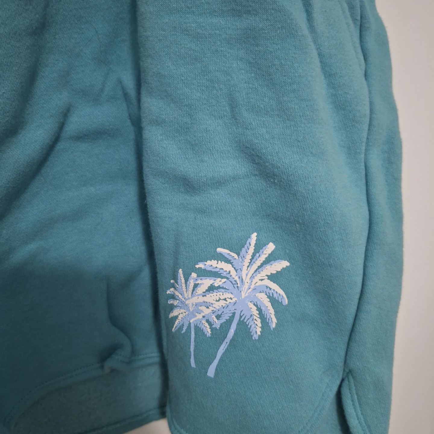 No Boundaries Teal Sweat Shorts with Palm Tree Graphic - Size 2X - photo 2