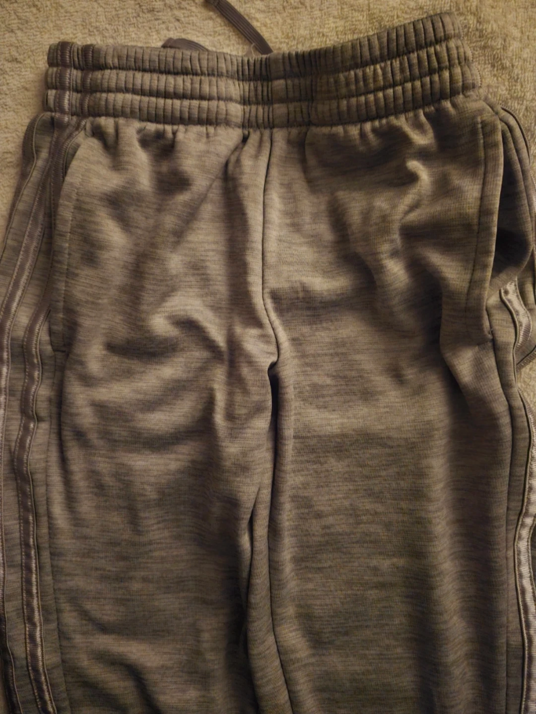 2 PIECE SWEATSUIT, PANTS+ SHIRT, GRAY NEW ADIDAS - photo 2