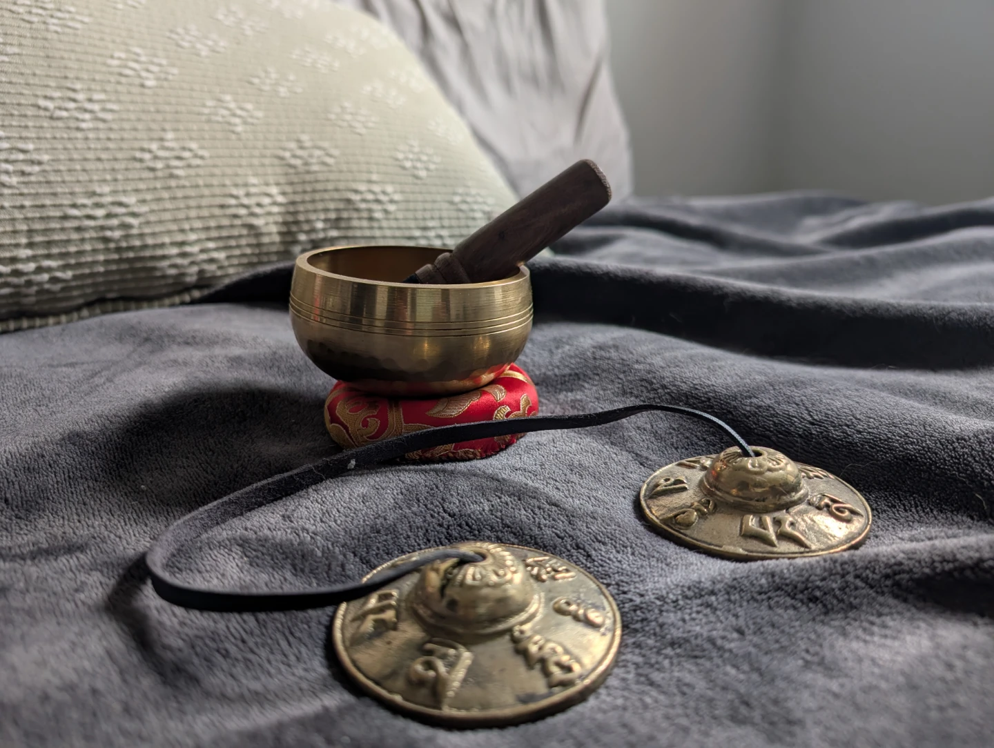 Tibetan Singing Bowl and Tingsha