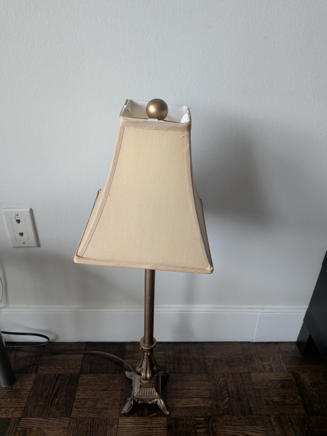Vintage Table Lamp with Beige Shade - photo 2