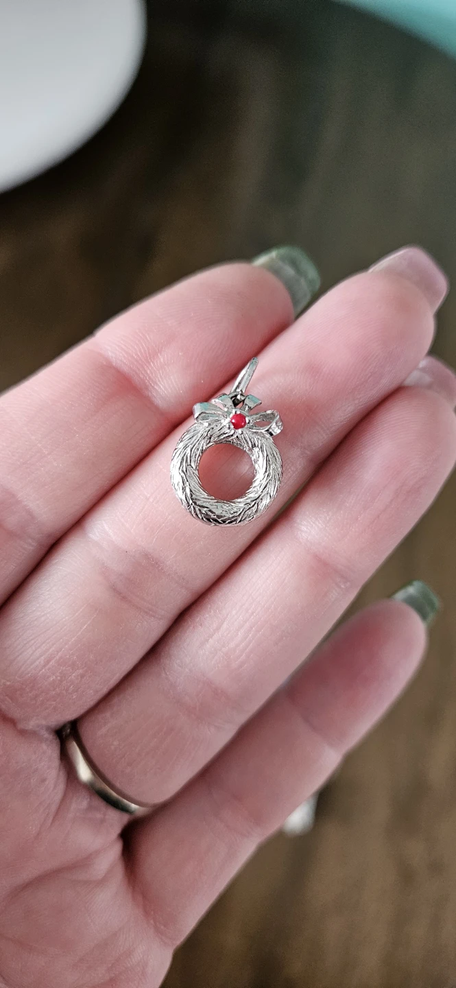 Silver charm