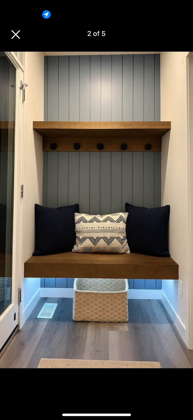 Custom Entryway Benches - photo 2