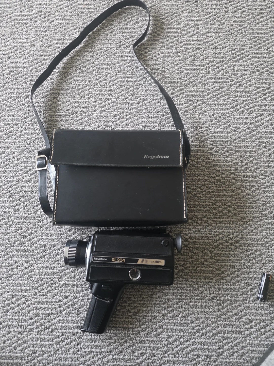 Keystone XL204 Electric Eye Super 8 Film Camera - photo 3