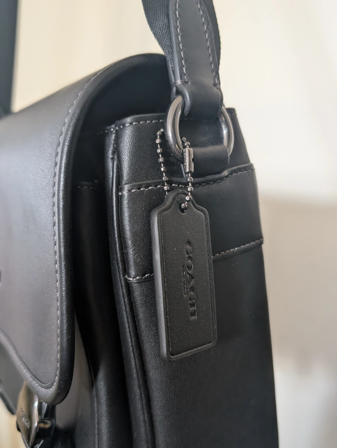 Coach Black Leather Messenger Bag - photo 2