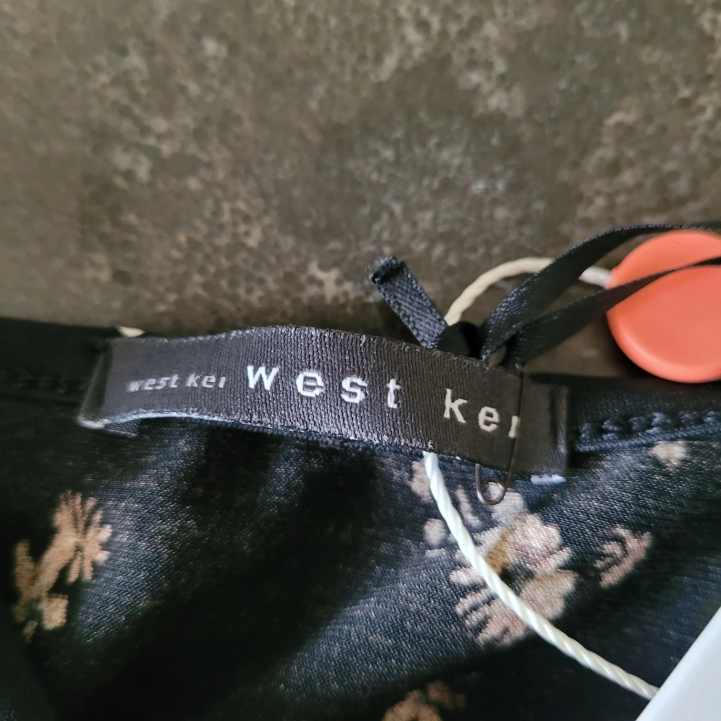 ♥️ New Floral Cami Black Large West Kei - photo 4