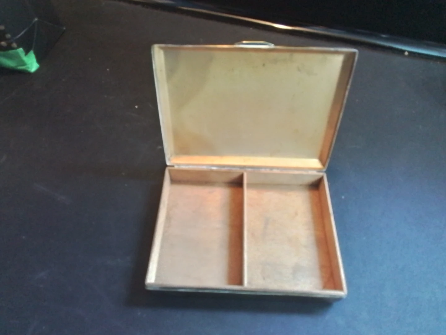 Vintage State Express Cigarettes Tin Case, England - photo 2