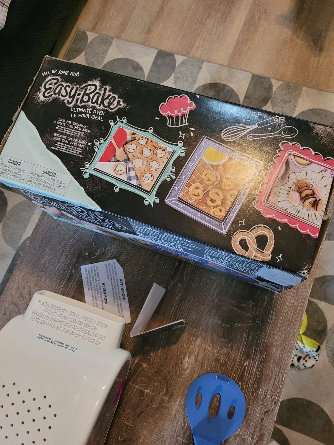 Easy-Bake Ultimate Oven - photo 2