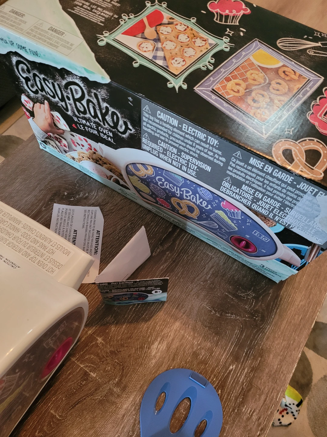 Easy-Bake Ultimate Oven - photo 3