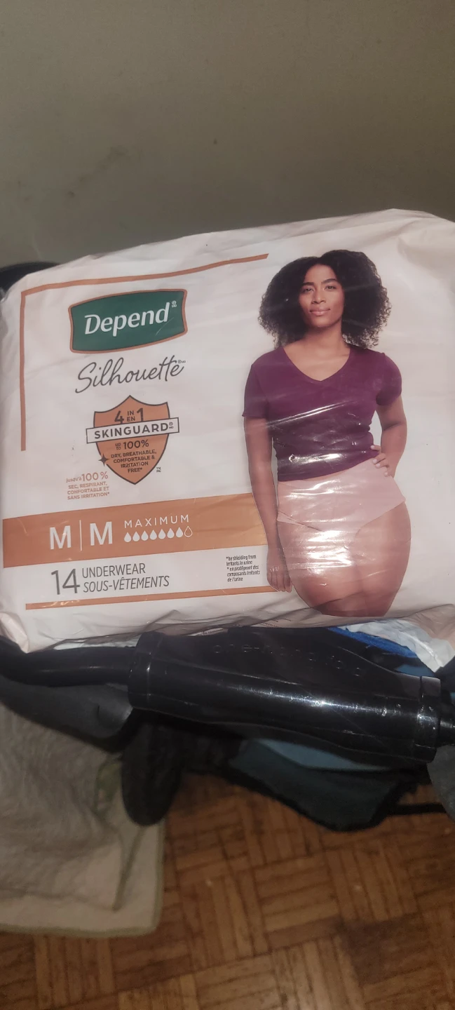 Depend Silhouette Maximum Absorbency Underwear - Medium (14 ct)
