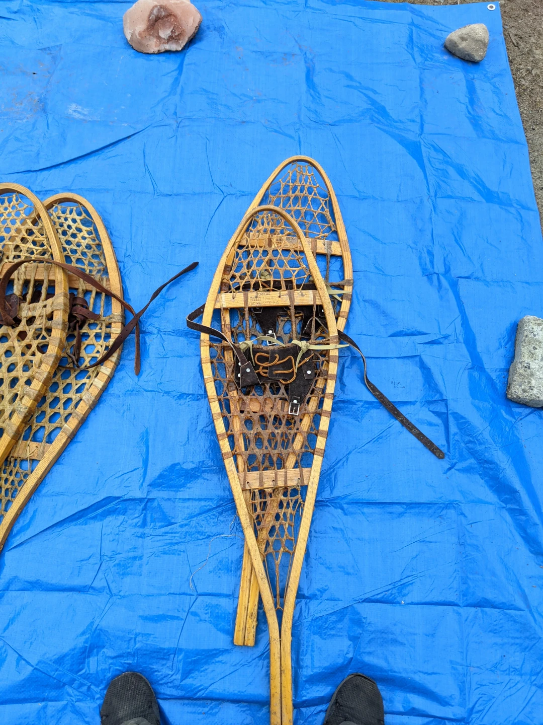 🌱2 pairs of Vintage adult snowshoes - photo 5