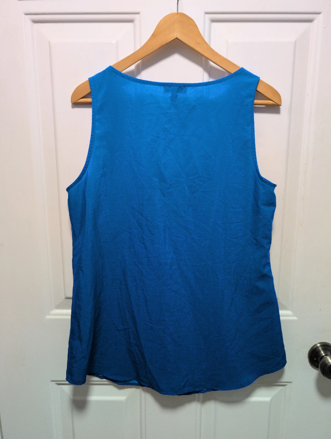 Le Château Blue Sleeveless Tank Top - Medium - photo 3