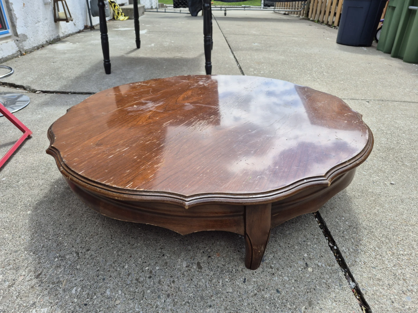 Round Wood floor Table - photo 5