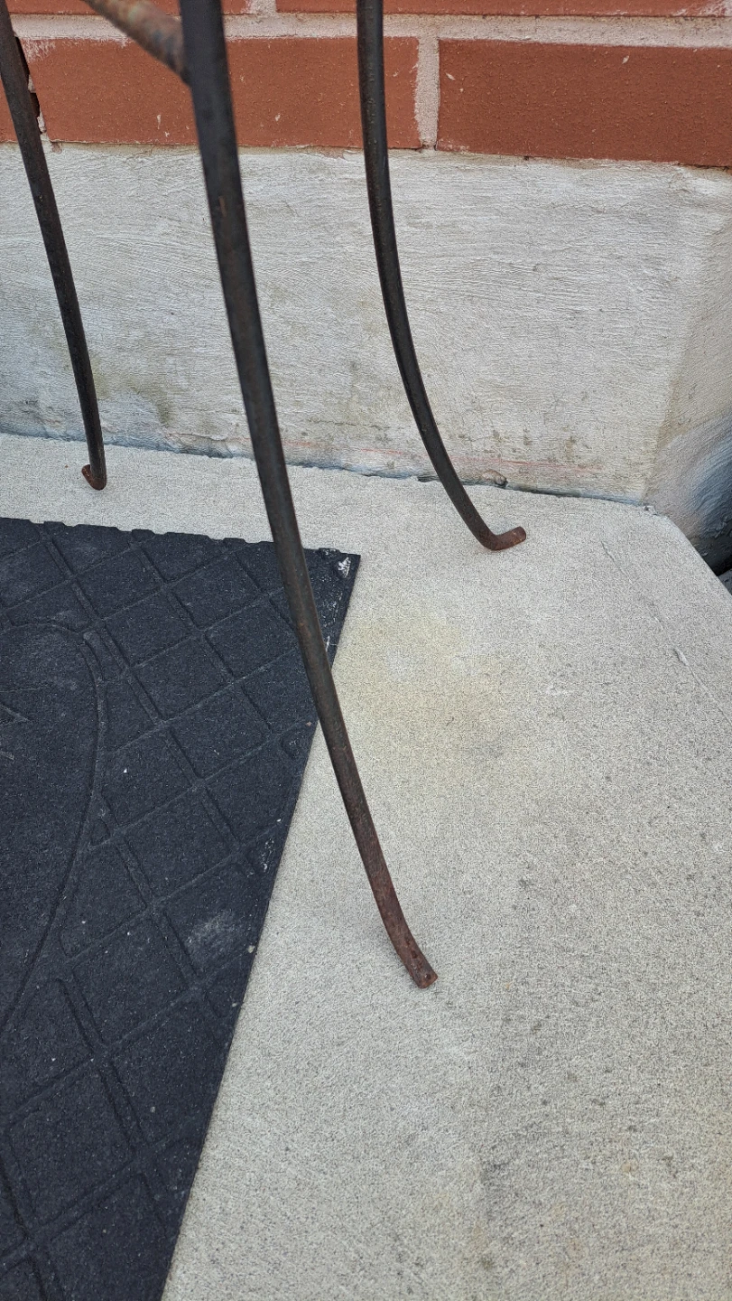 Rustic Metal Plant Stand - photo 3