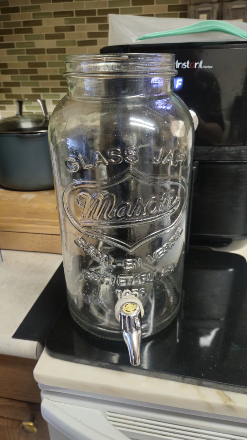 Glass Mason Jar Beverage Dispenser with Spigot