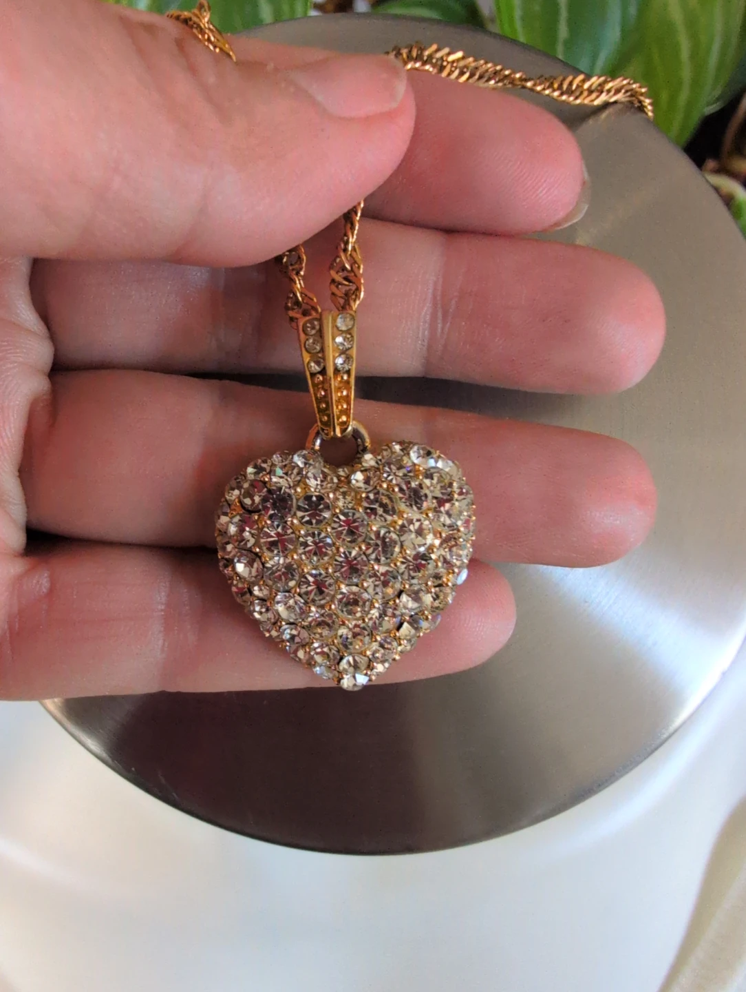 AVON Crystal Heart Pendant Necklace - photo 2