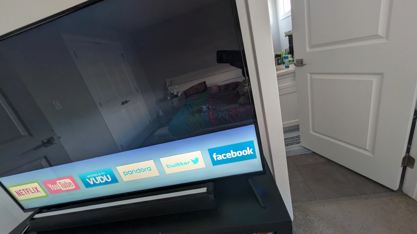 RCA Smart TV Virtuoso - photo 3