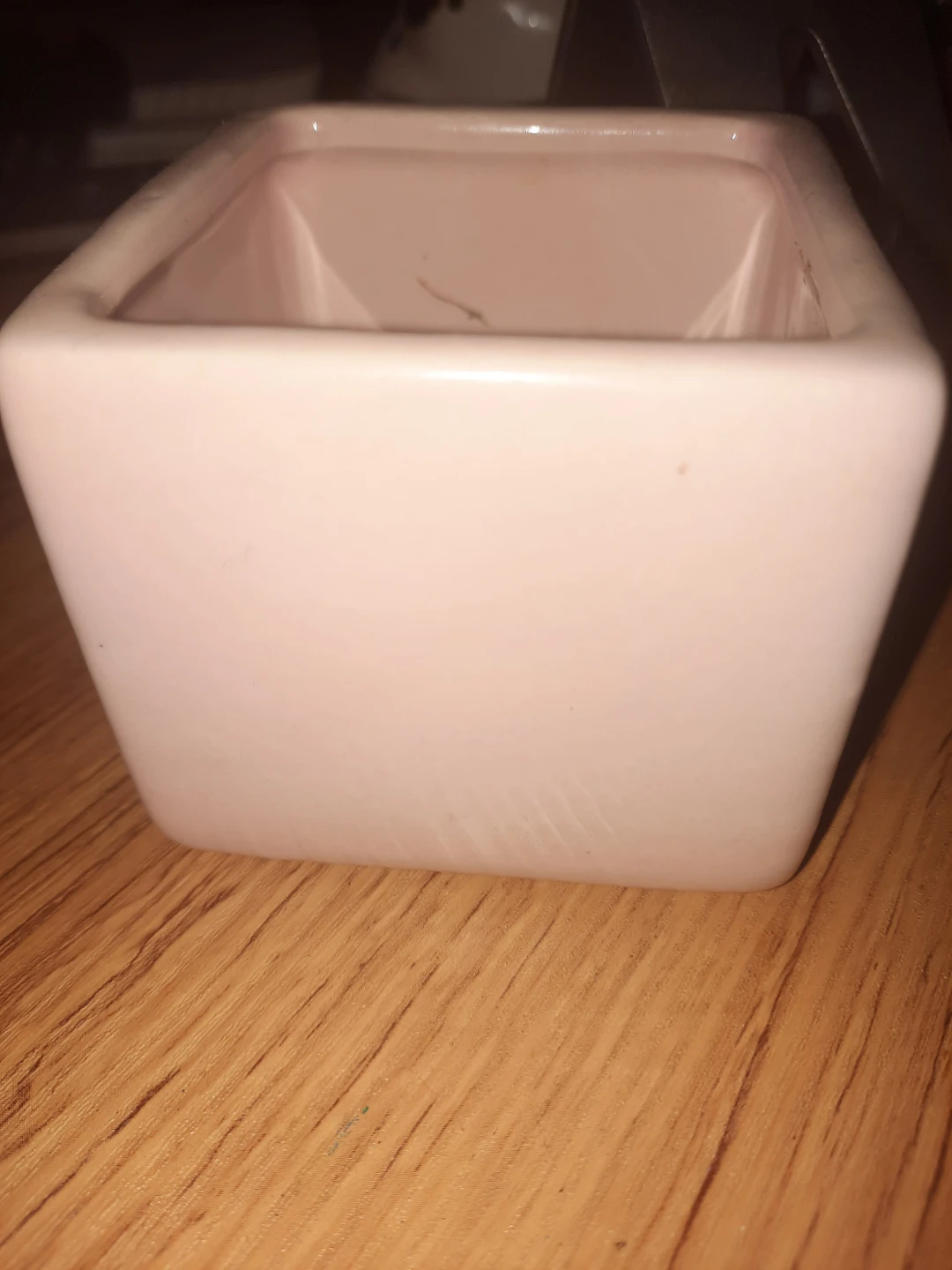 plant pot or planter. Pick up in st.albert - photo 3
