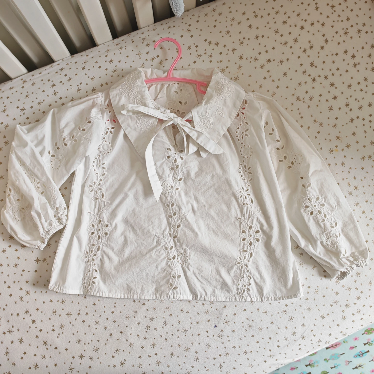 White Embroidered Broderie Anglaise Blouse - photo 2