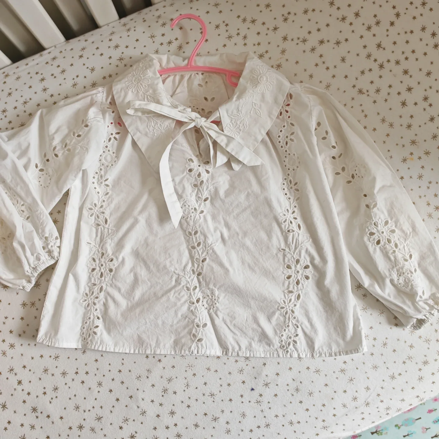 White Embroidered Broderie Anglaise Blouse - photo 3