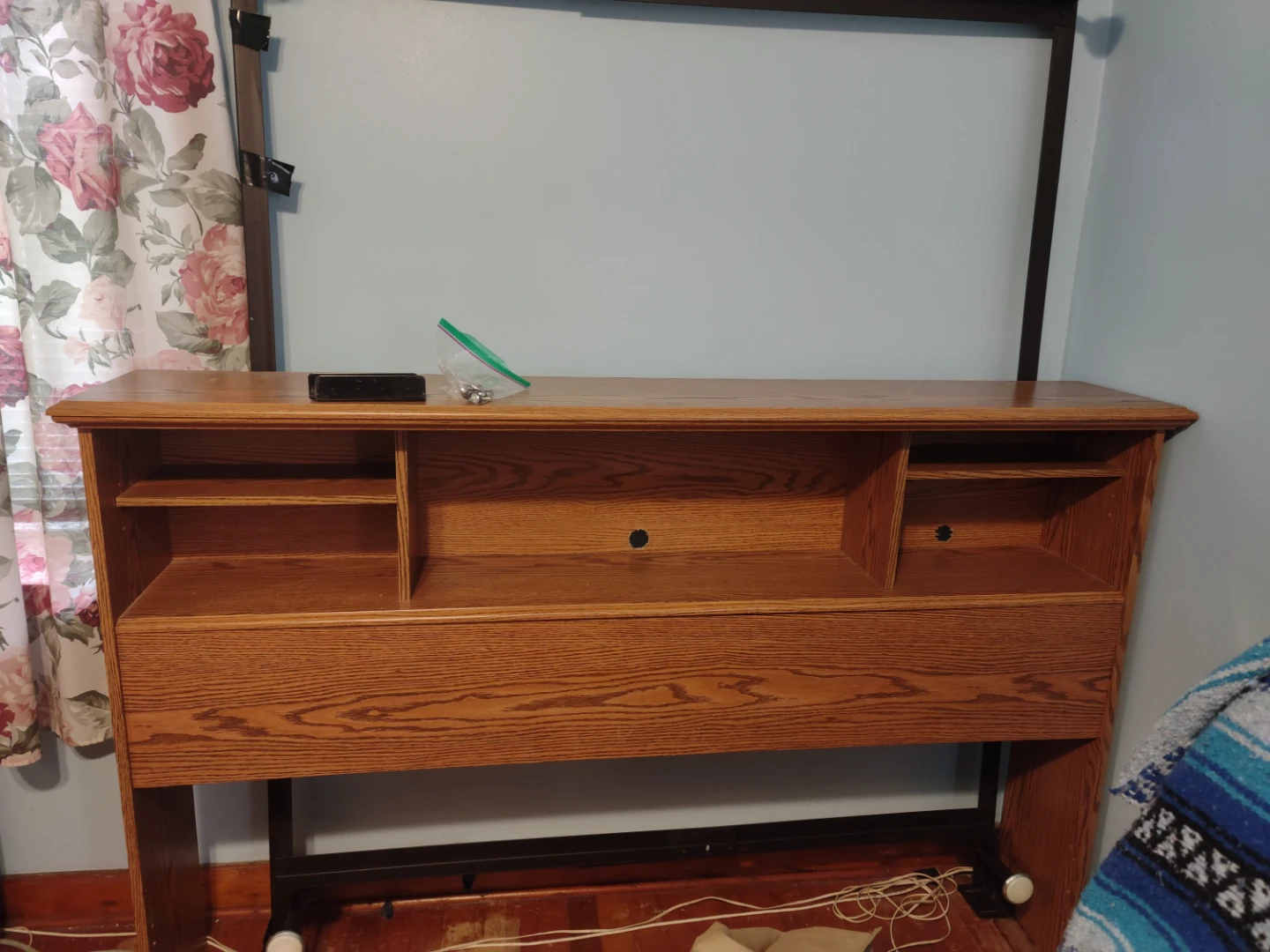 Full size bed frame - photo 5