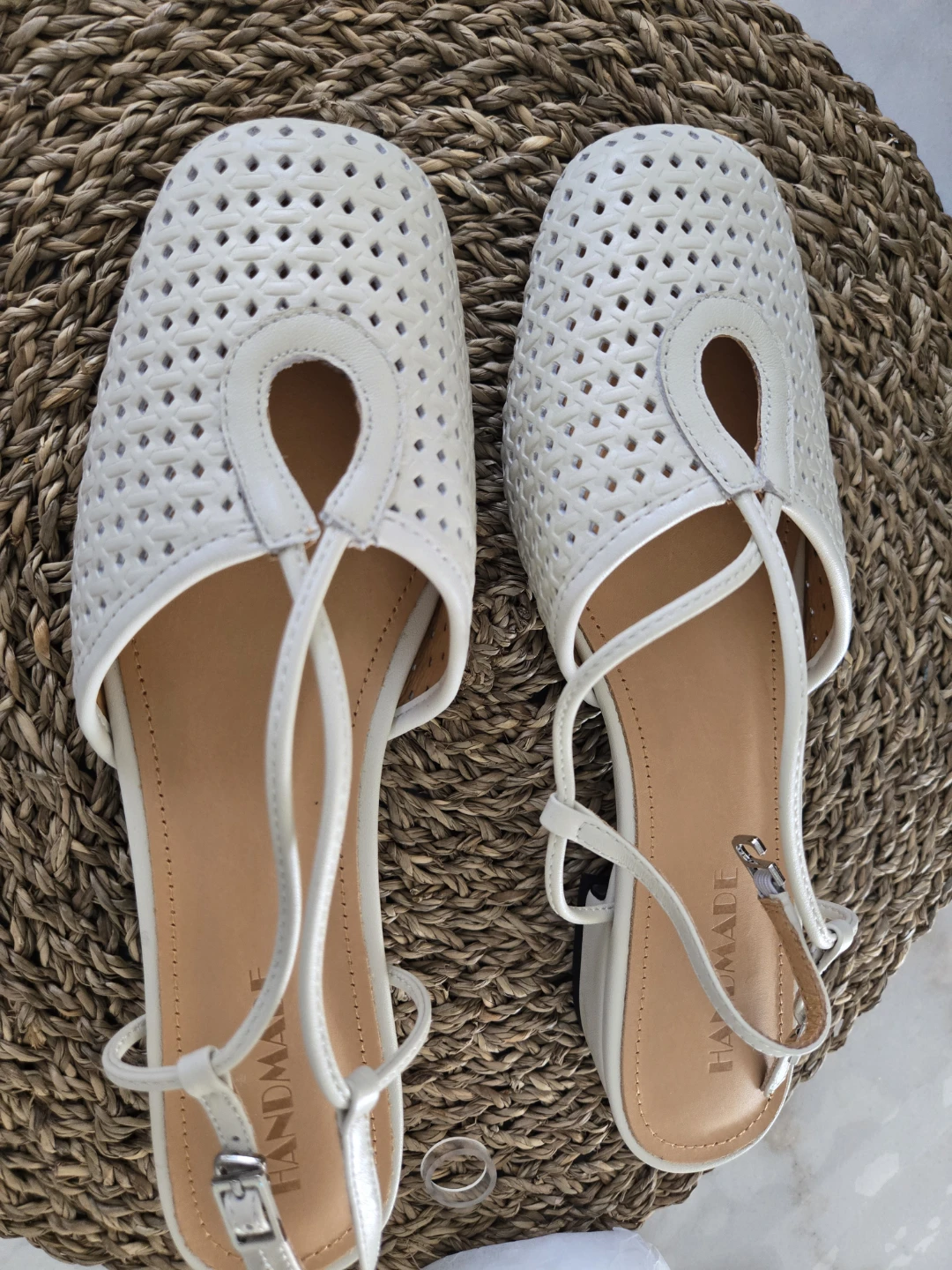 Riley River Women's White Perforated Strap Flats - Size 7 - photo 3