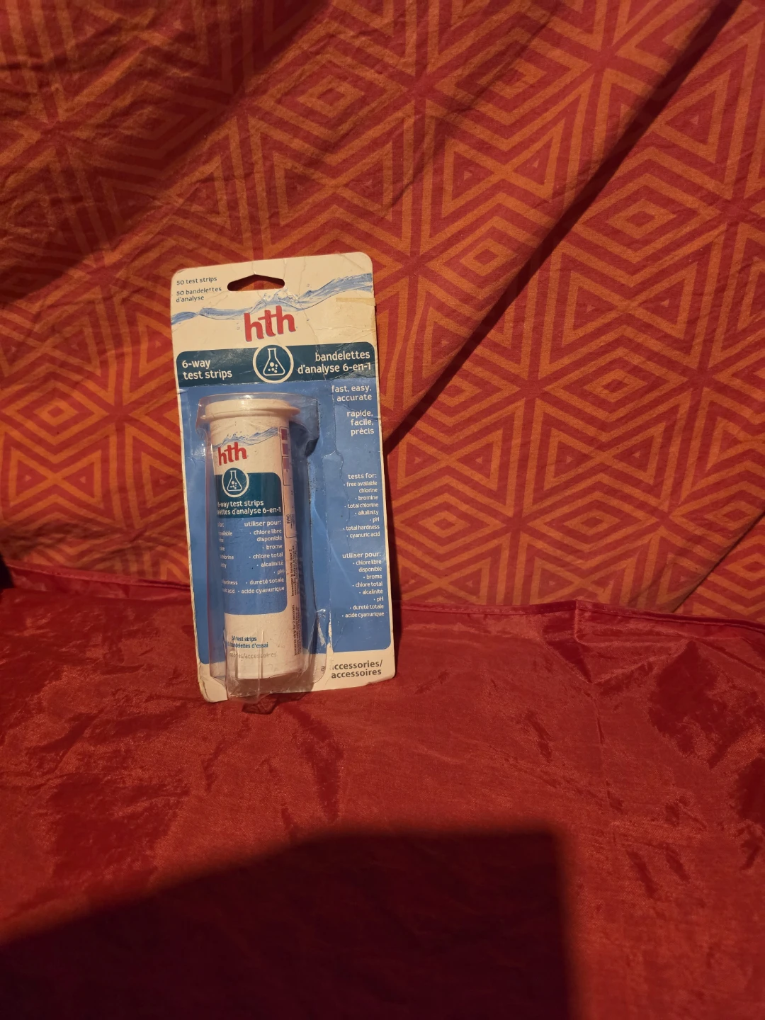 HTH 6-Way Test Strips for Pool Water Analysis - photo 3