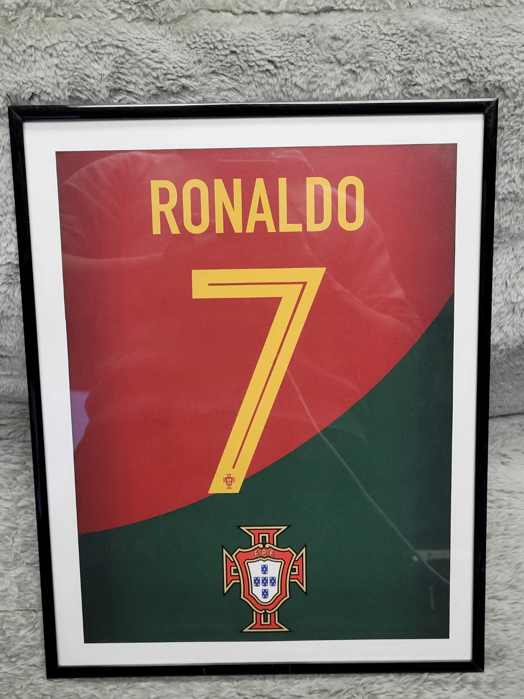 Framed Cristiano Ronaldo custom jersey print ) 14x12