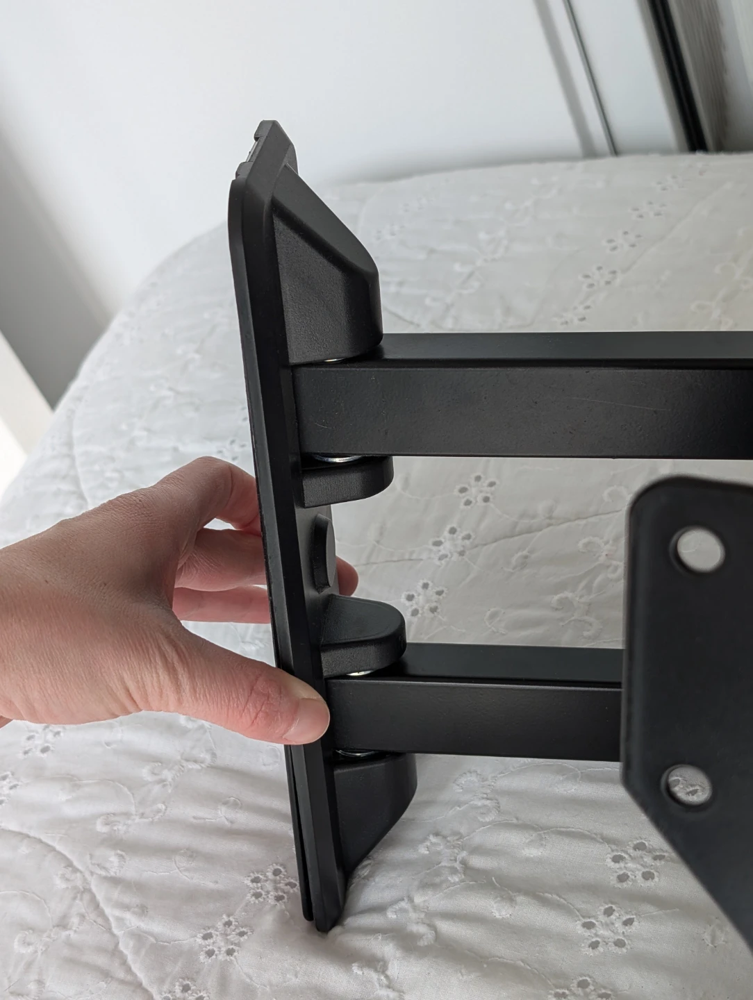 GTECH Black Adjustable TV Wall Mount Bracket - photo 4