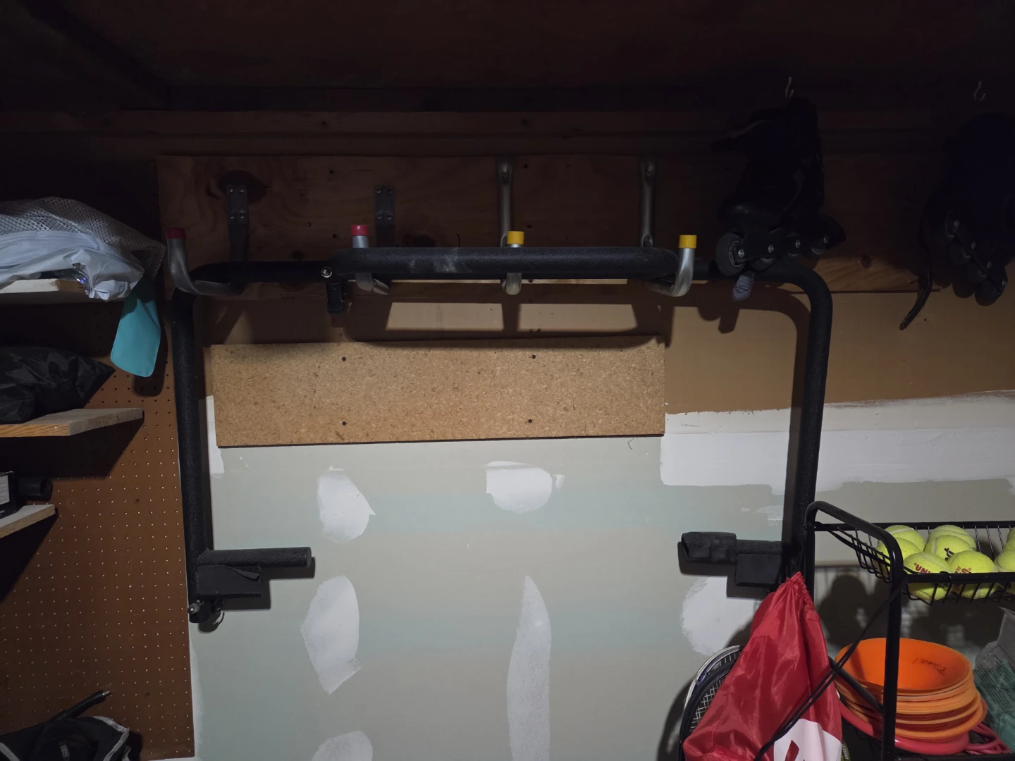 Jeep Wrangler hard roof carrier with wheels - photo 2