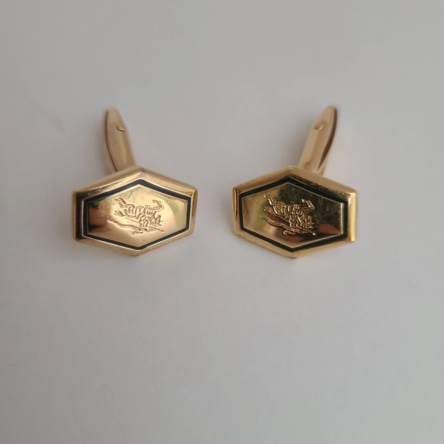 Assorted Gold Tone Cufflinks & Tie Clip 🌱 - photo 4