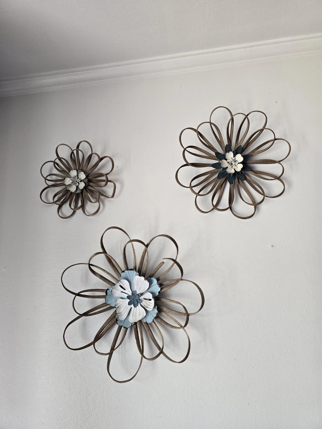 Set of 3 wooden Flower Wall Art Decorations