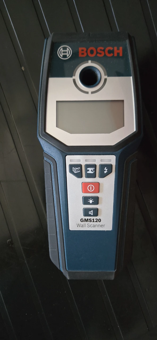 Bosch GMS120 Wall Scanner with Pouch