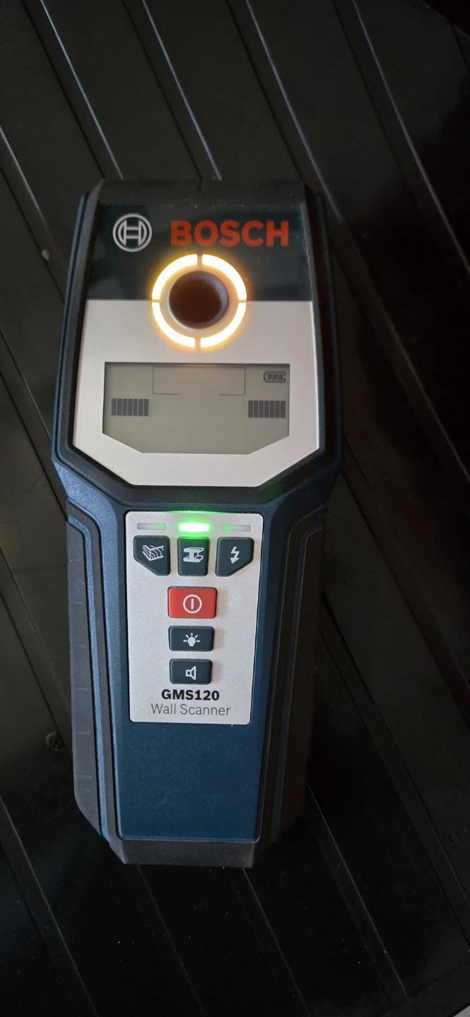 Bosch GMS120 Wall Scanner with Pouch - photo 2