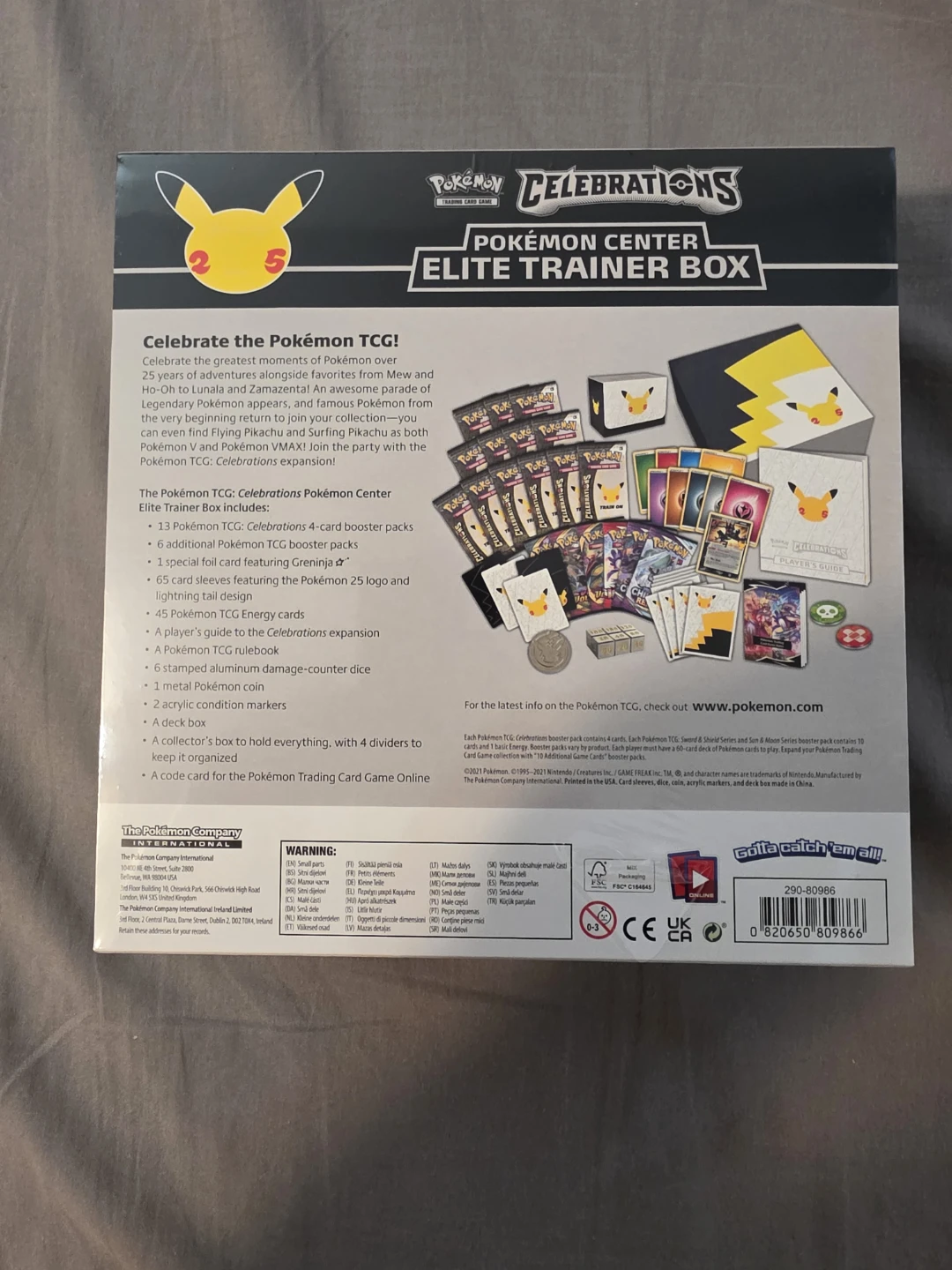 Pokémon Center Celebrations Elite Trainer Box - photo 5