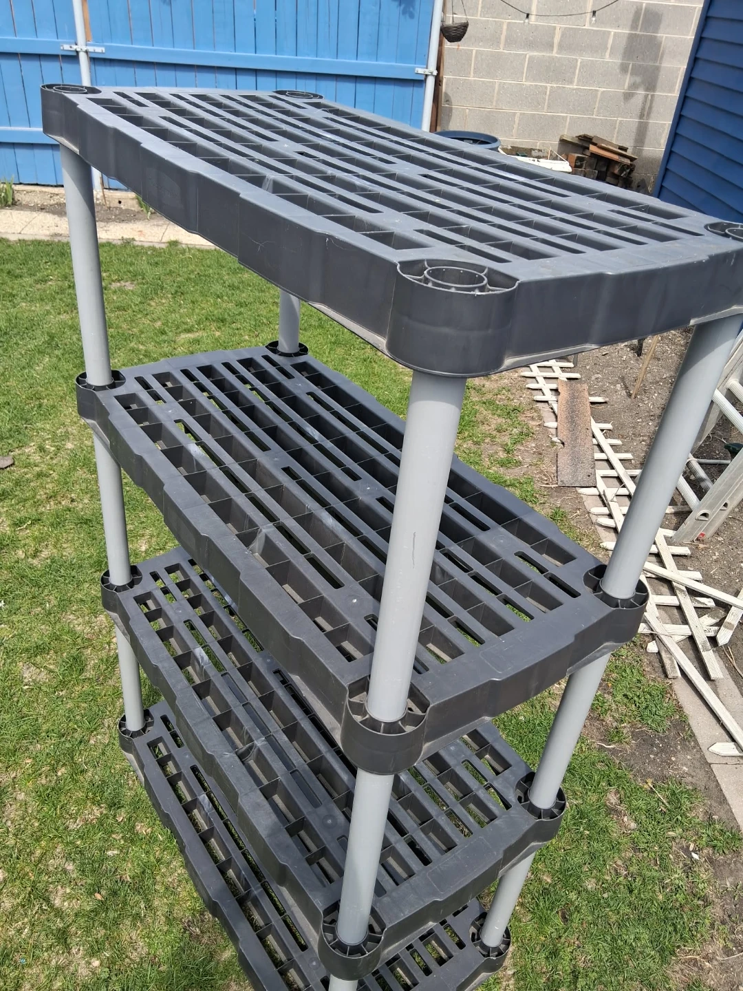 Rubbermaid 4-Tier Shelving Unit - photo 3