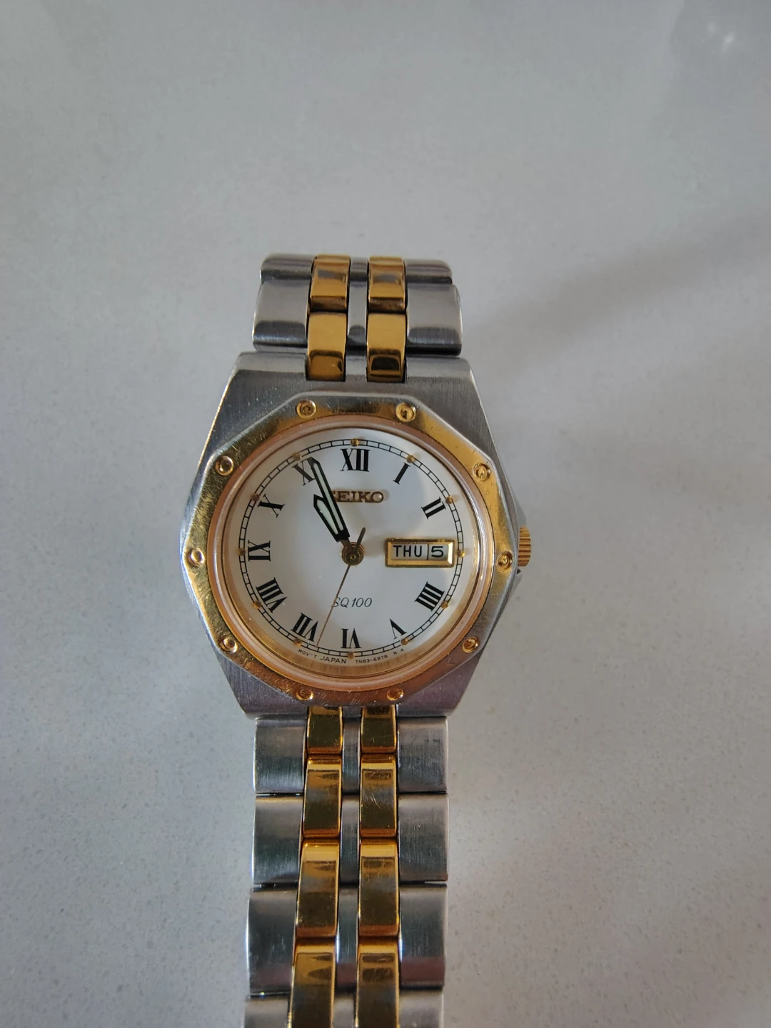 Vintage Seiko SQ 100 - Two-Tone Octagonal Bezel