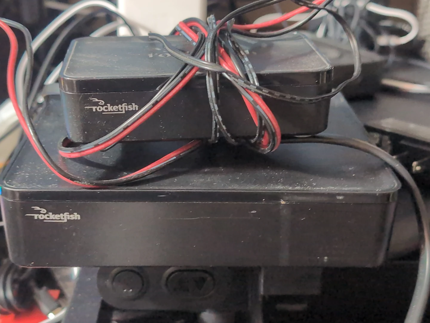 Rocketfish wireless rear speaker kit