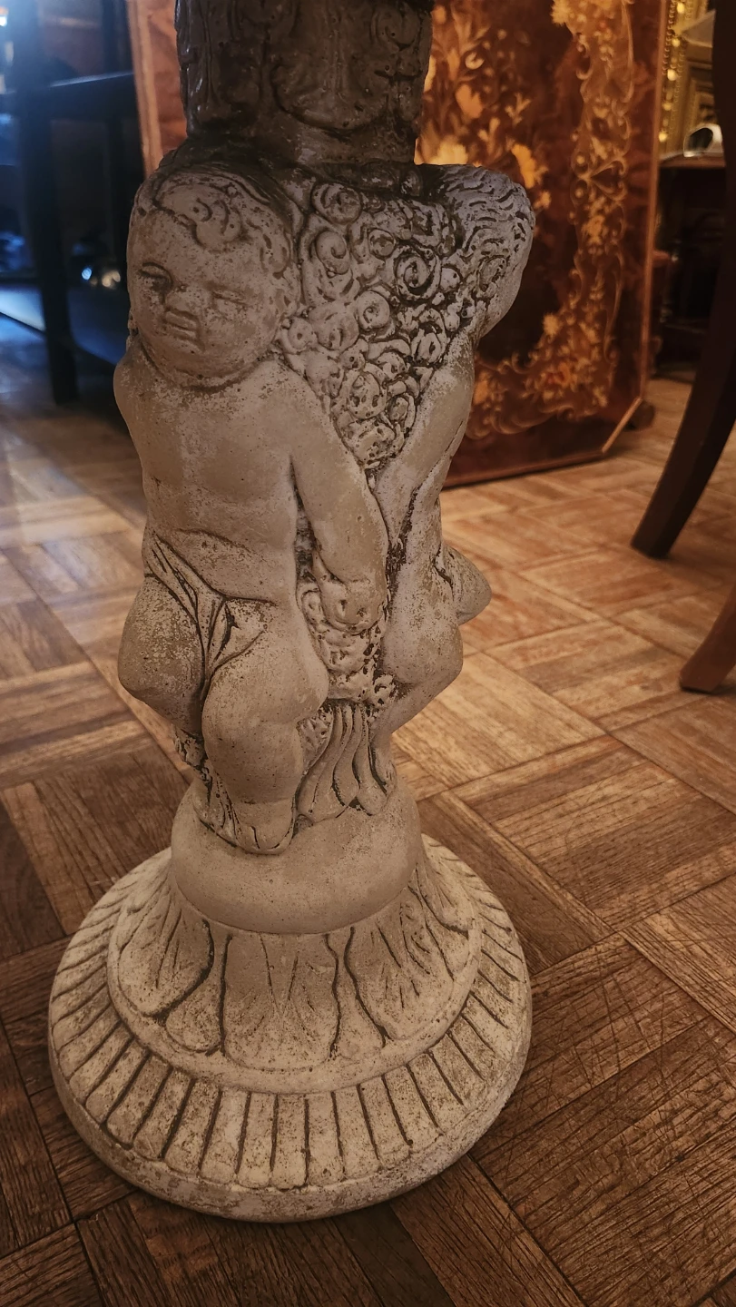 Cherub Pedestal Side Table with Marble Top - photo 3