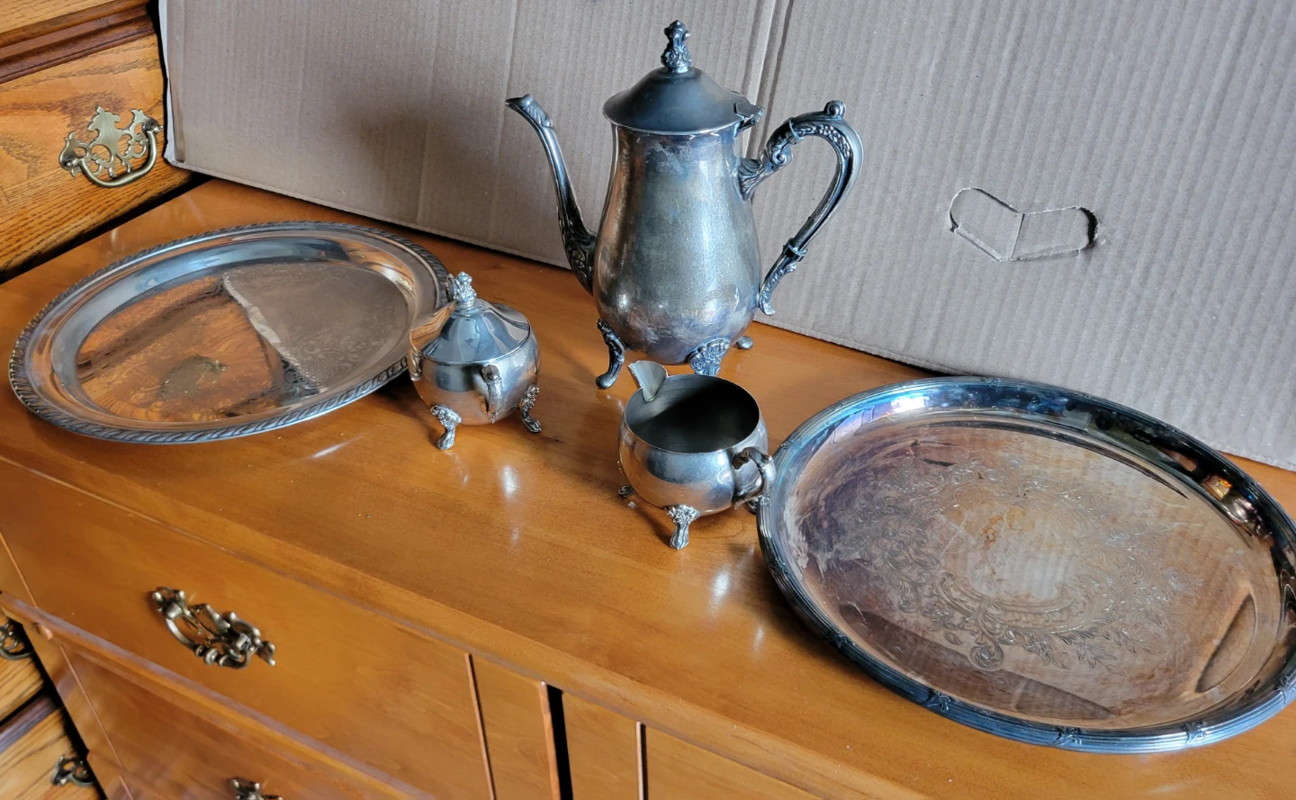 Vintage Silver-Plated Tea & Coffee Service Set / Matching Trays - photo 3