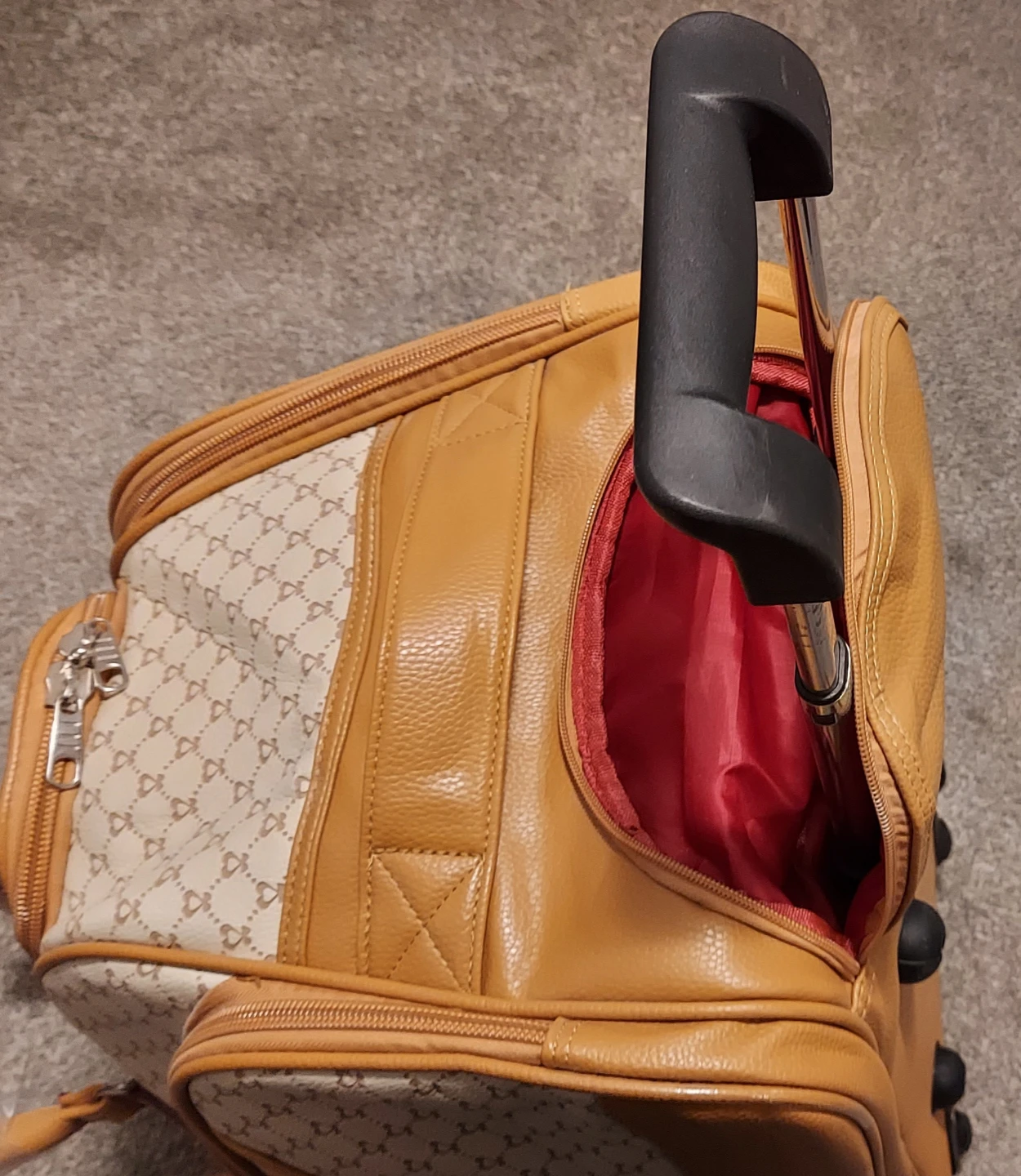 Rolling duffel bag - photo 4