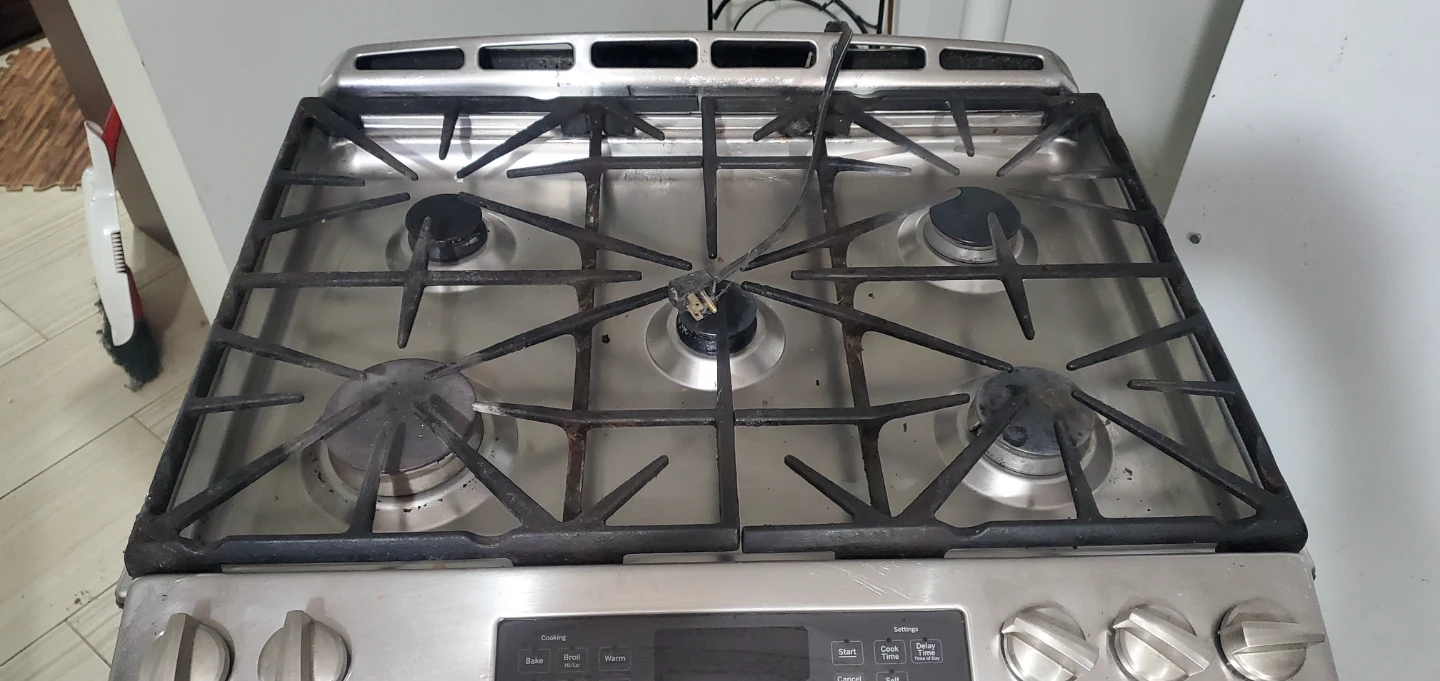 GE Gas Range Stove - Stainless Steel - photo 3