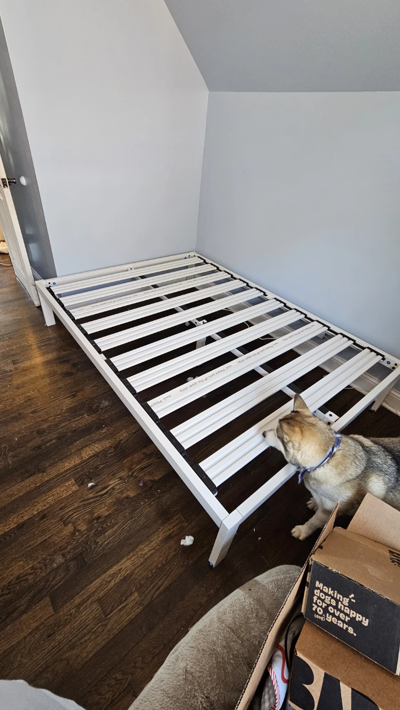 Full size White Metal Bed Frame